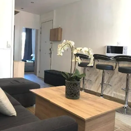 Апартаменти Casa Blue Azur - Juan Les Pins Антіб